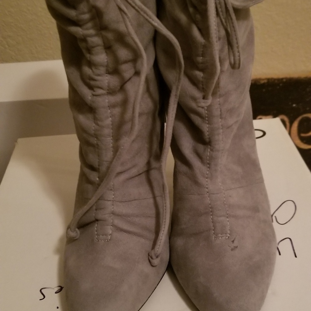 Nwt grey suede booties